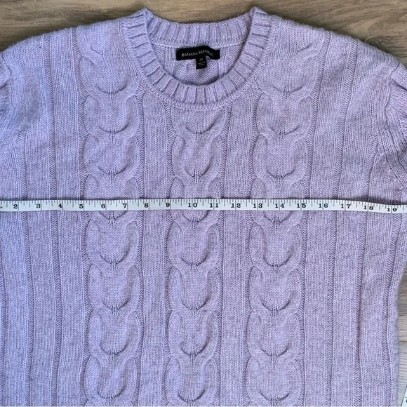 Banana Republic Long Sleeve Knit Crew-neck Sweater Lavender - Picture 4 of 7